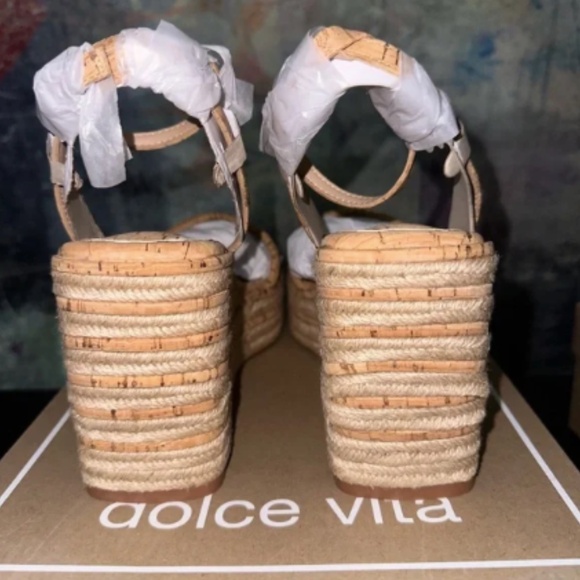 NWT Dolce Vita Elvia Strappy Platform Wedge Sandals Cork Size 10 - Picture 5 of 5